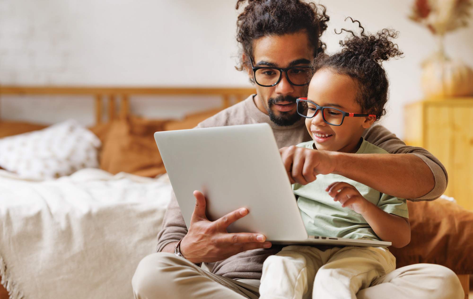 Soutenir la parentalité numérique
